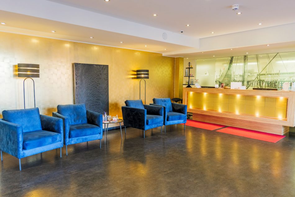 Eingangsbereich und Rezeption